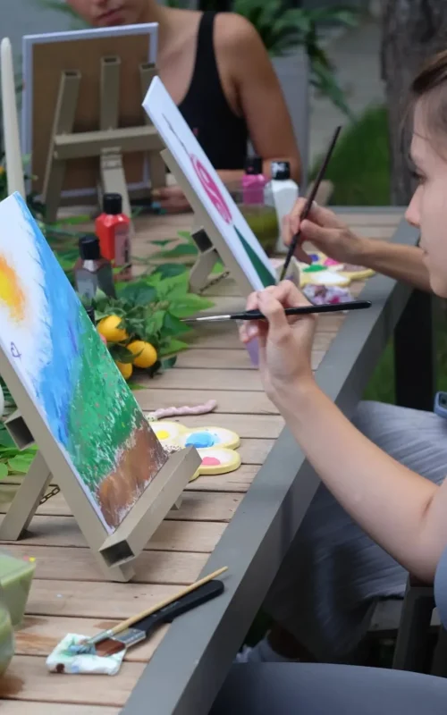 Yogalates ve sanat terapisi workshop etkinliğinden farkındalık odaklı çalışma